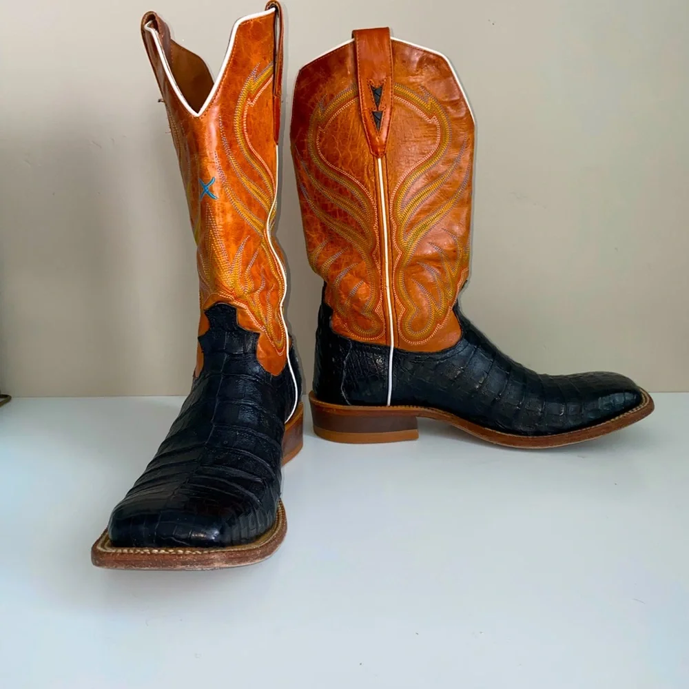 Twisted X size: 10D Worn Twice